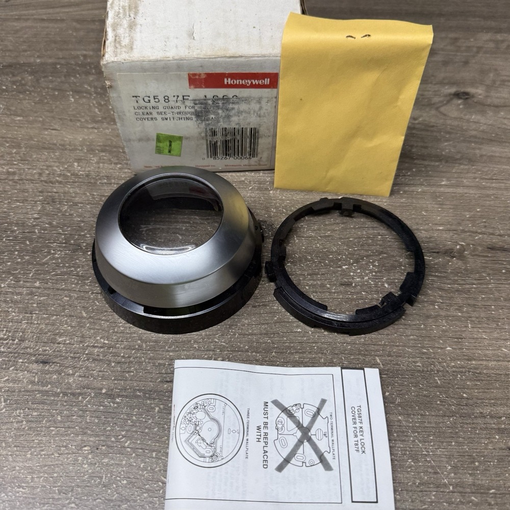 NOS Honeywell TG587F-1008 Locking Guard Clear Lens for T87F Thermostat New